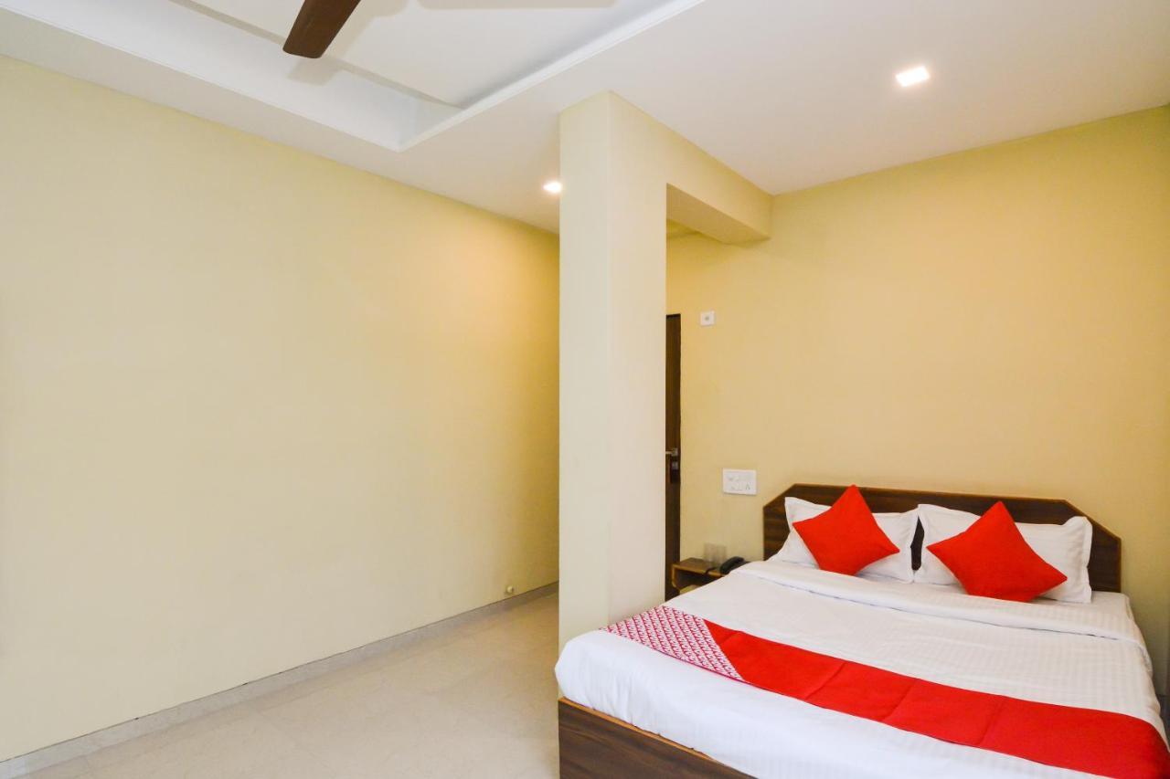 Sukrangu Palace Hotel Shirdi Luaran gambar