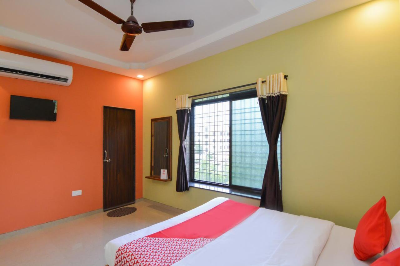 Sukrangu Palace Hotel Shirdi Luaran gambar